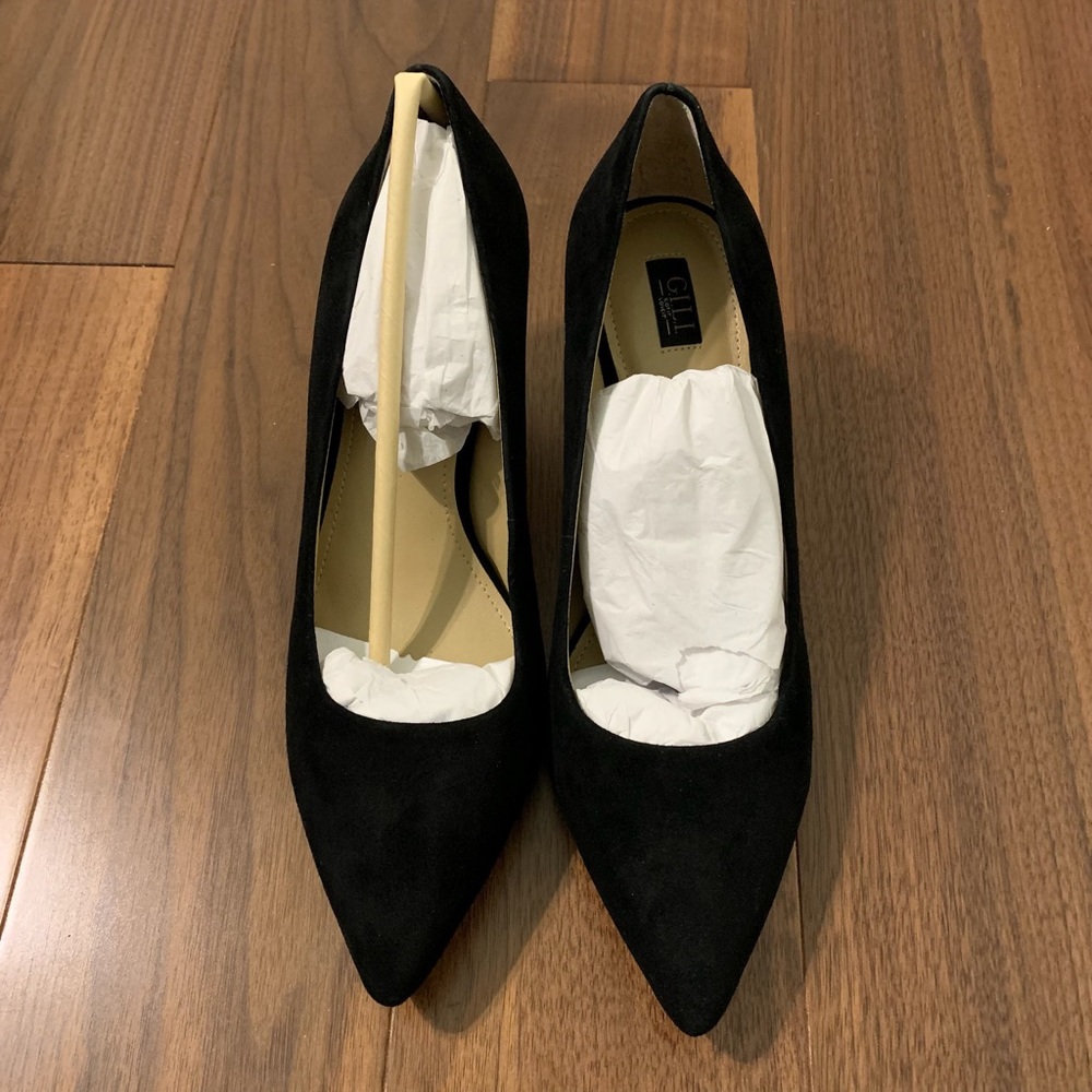 NEW GILI BLACK HEELS 8.5